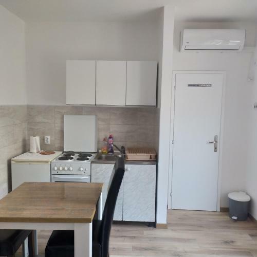 Apartment Du?i?