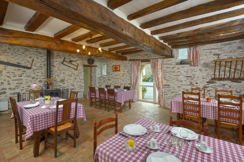 Bed & Breakfast Domaine De La Cour