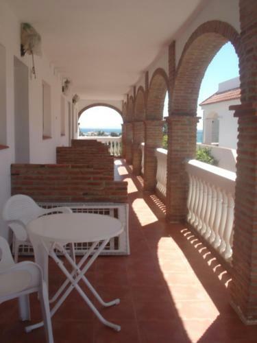 Apartamentos Bolonia Paraiso