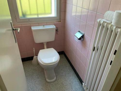 Hostal Independent Room With Stunning View In Pully