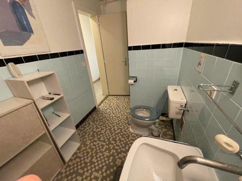 Hostal Independent Room With Stunning View In Pully