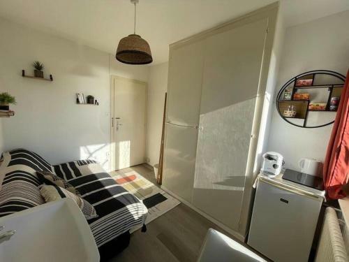 Hostal Independent Room With Stunning View In Pully