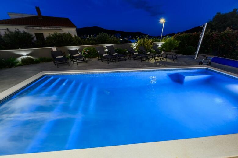Apartamentos Villa Kapetanova Lanterna