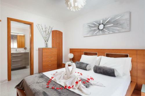Apartamento Violet House - Alc�dia
