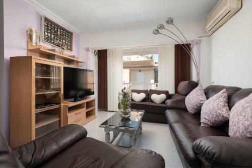 Apartamento Violet House - Alc�dia