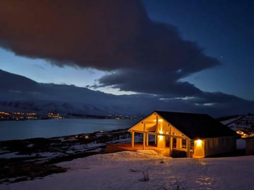 Akureyri - Cabin With An Amazing View