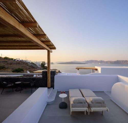 Bed & Breakfast Acro Blue Luxury Villas