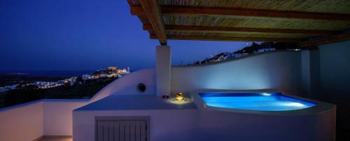 Bed & Breakfast Acro Blue Luxury Villas