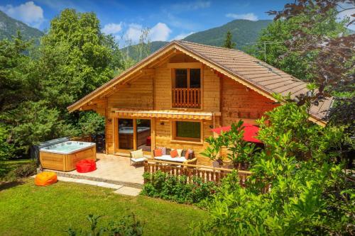 Chalet Hychris - Ovo Network