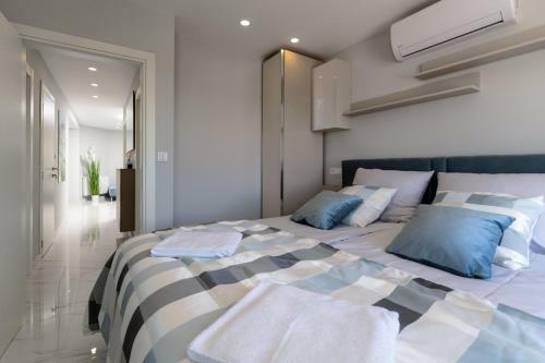 Luxury Family Apartment Rey