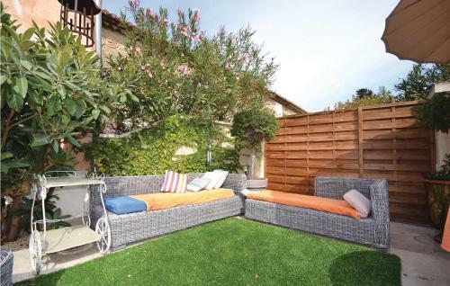 Holiday Home Cheval Blanc Chemin Du Milieu
