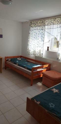 Hostal T�ra Ny�l� Vend�gh�z Badacsonytomaj