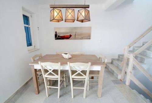 Cycladic House At Ampelas, Paros