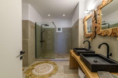 Halu Luxury Villa - 5 Bedroom