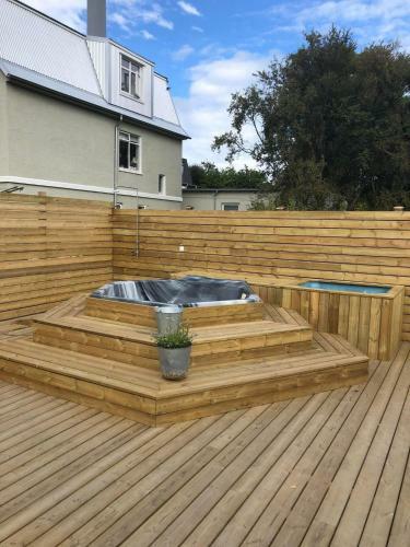 Lovely Studio Apartment With Hot Tub