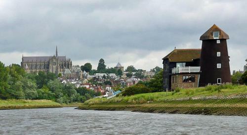 Fantastic 2bd Holiday Cottage West Sussex
