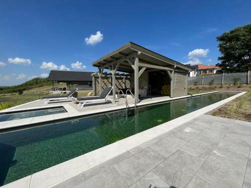 Farfar Chalet
