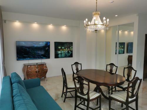 Beach Lounge Luxory Apartments