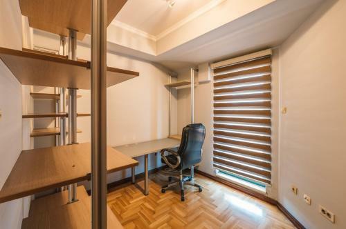 Apartamento Penthouse Barjaktar