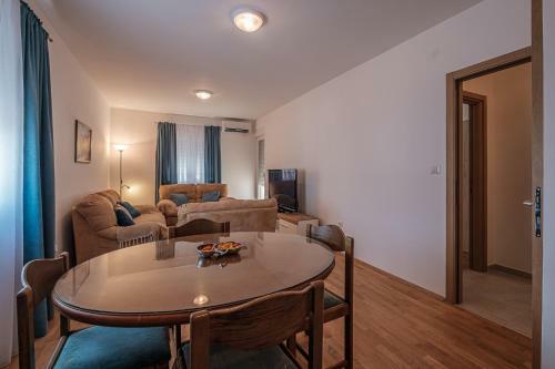 One Bed Room Apartment - Stari Aerodrom
