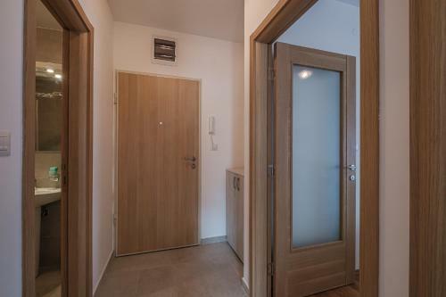 One Bed Room Apartment - Stari Aerodrom