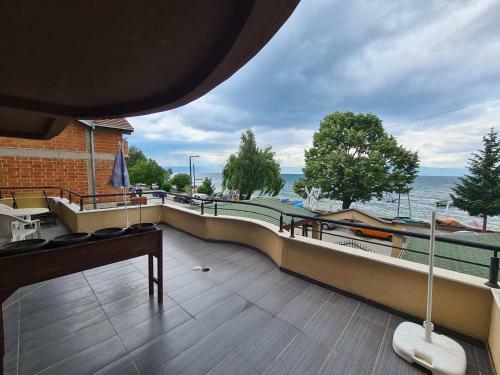 Hostal Restaurant & Apartments Lipa