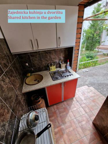 Hostal Djuric Sobe I Apartmani