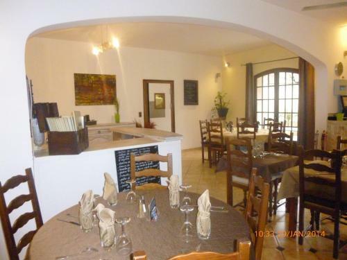 Posada Auberge De La Table Ronde