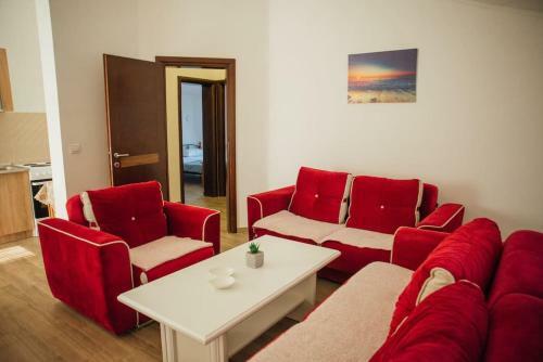 Three-bedroom Apartment Next To Tivat Airport