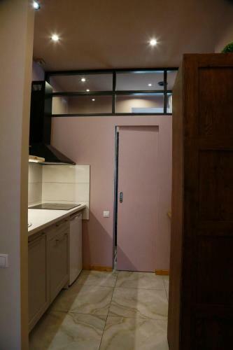 Toma Seaside And Park Apartment