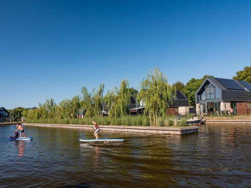 Luxurious Detached Water Villa With Jetty