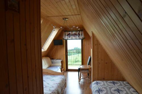 Hostal Pensjonat ?leboda Wynajem Pokoi Ewa Sato?a