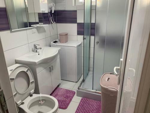 Hostal Vesna Apartments