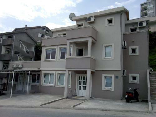 Apartamento Helena Holiday Home