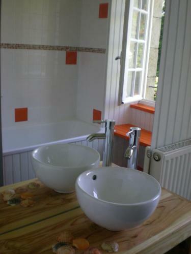 Holiday Home Le Gite De Kerneuil