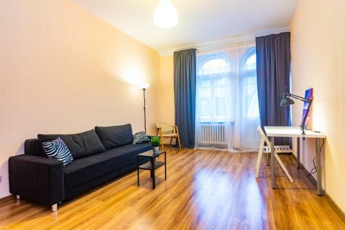 Sunny Spacious Apartment In The Very Centre!
