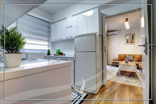 Topia Apartment