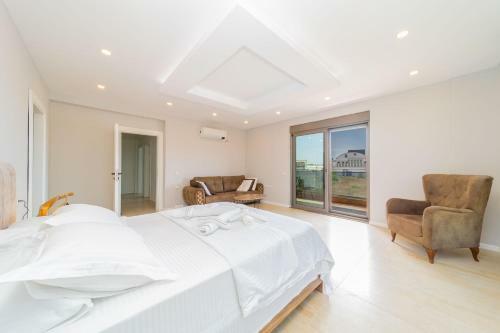 Luxury Villa With Private Pool Close To Lara Beach