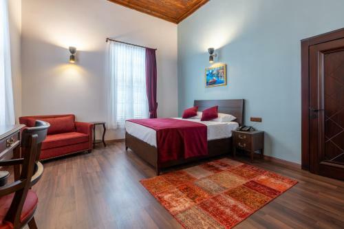 Giges King Boutique Hotel