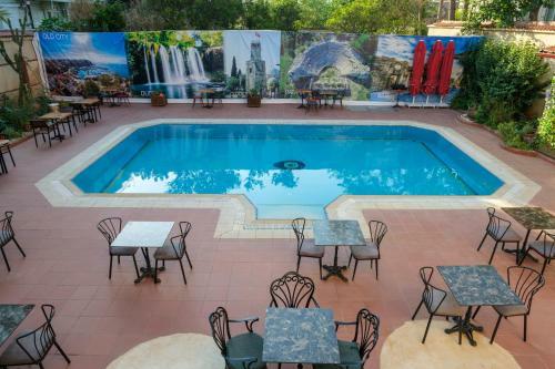 Giges King Boutique Hotel