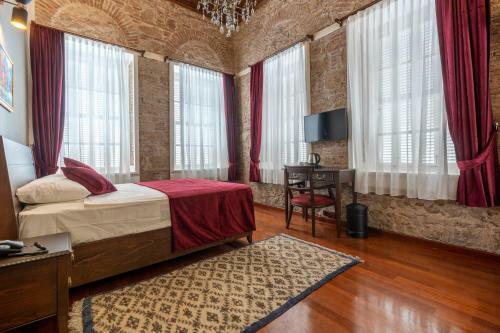 Giges King Boutique Hotel