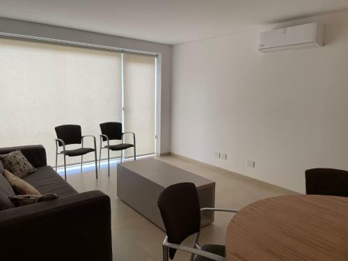 Apartamento Rocas Del Plata (mendoza Capital)