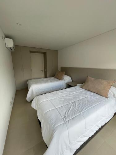 Apartamento Rocas Del Plata (mendoza Capital)