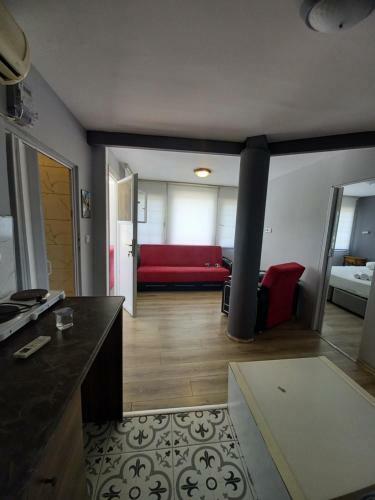 Apartamento Den?z Manzara Li Gen?? Terasli 2+1 �ati Kat Da?re