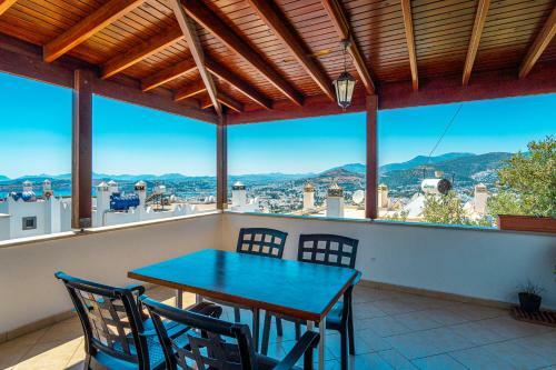 Peaceful 4br Villa W/ac&balcony 10 Min To Seaside