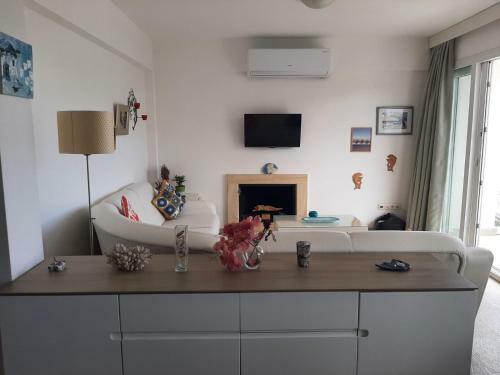 Havuzlu Sitede Deniz Manzaral? Iki Katl? Villa
