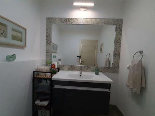 Havuzlu Sitede Deniz Manzaral? Iki Katl? Villa