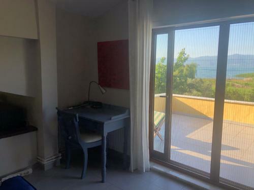 Home On Iznik Lake With Its Own Private Beach