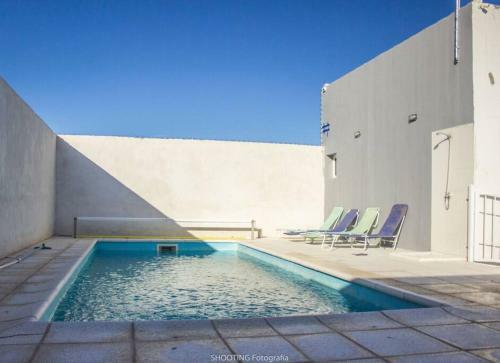 Casa Amplia Con Pileta Climatizada
