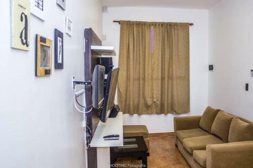 Casa Amplia Con Pileta Climatizada
